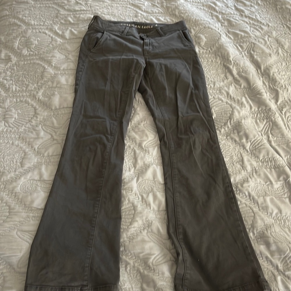 American Eagle luck boot grey pants size 6